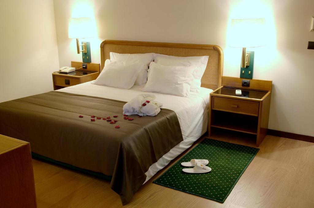 Palace Hotel & Spa - Termas De Sao Vicente 페나피엘 객실 사진